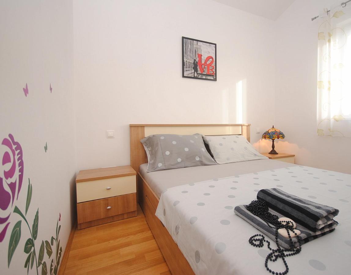 Apartment Noel Rogoznica  Eksteriør bilde